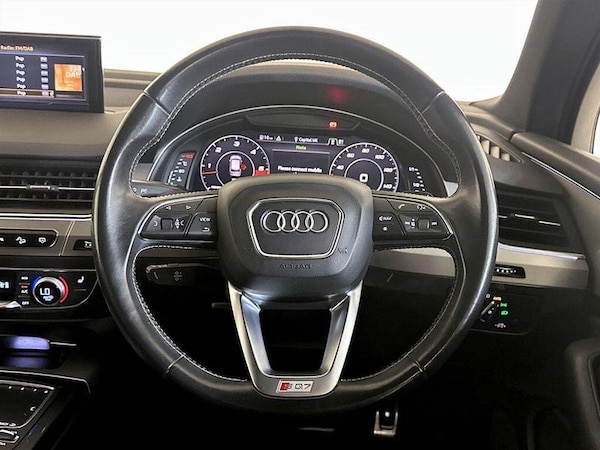 Used Audi Q7 2018 for sale - 76344432: Photo 17