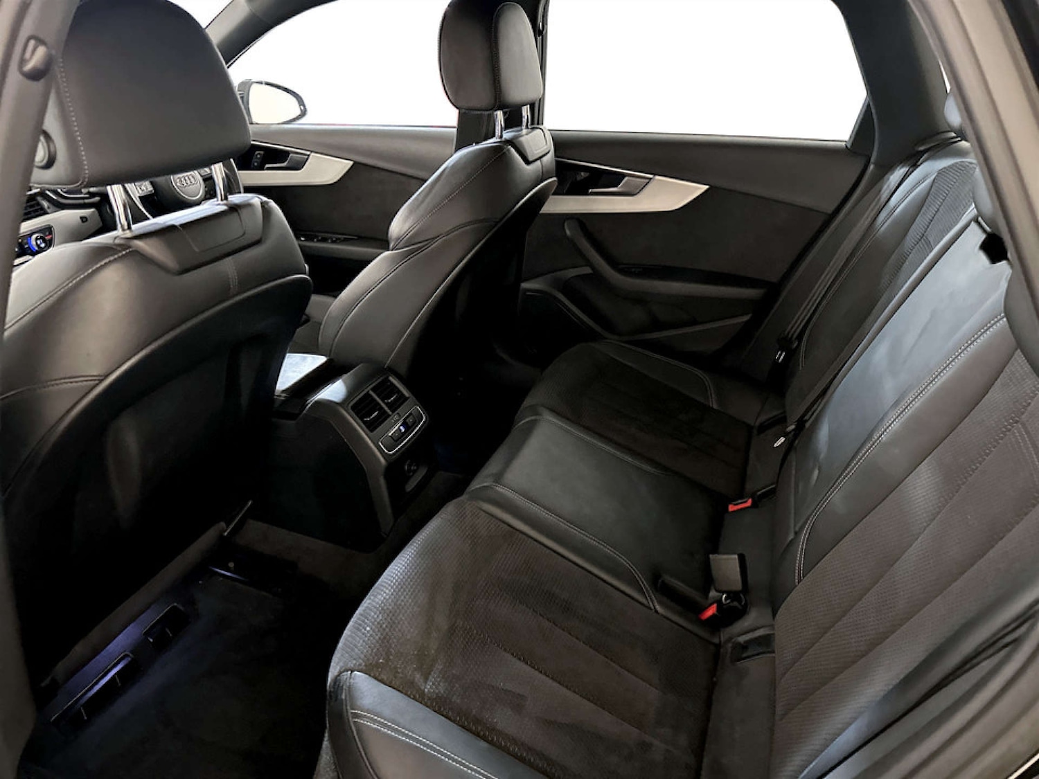 Used Audi A4 2020 for sale - 77262708: Photo 14