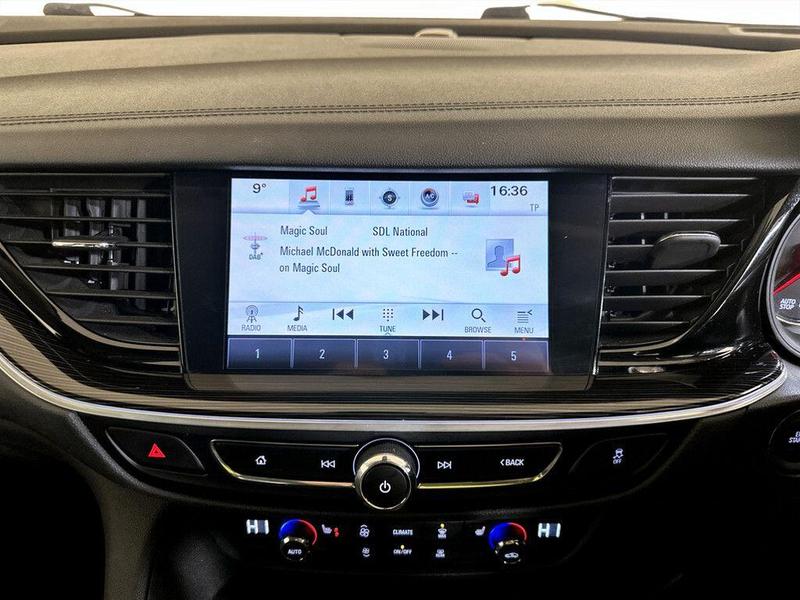 Used Vauxhall Insignia 2018 for sale - 76580884: Photo 21