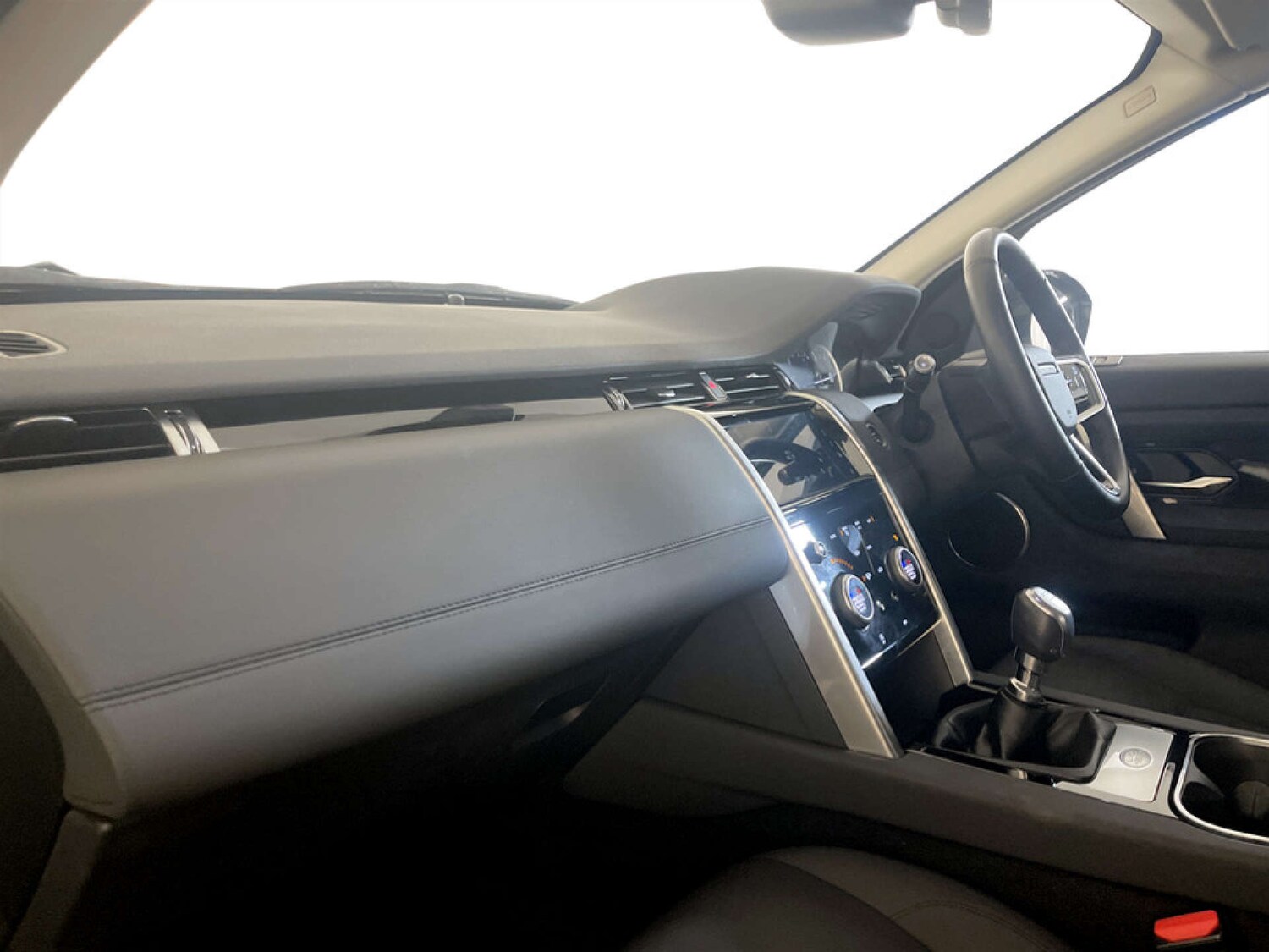 Used Land Rover Discovery Sport 2022 for sale - 77408987: Photo 12