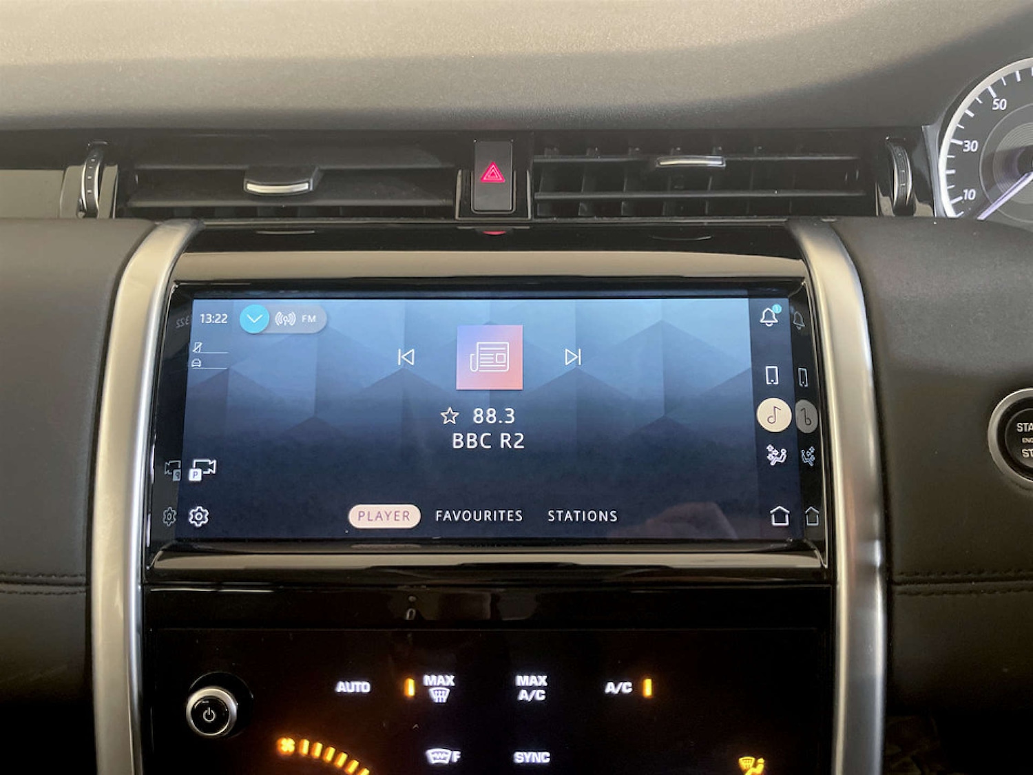 Used Land Rover Discovery Sport 2022 for sale - 77408987: Photo 21