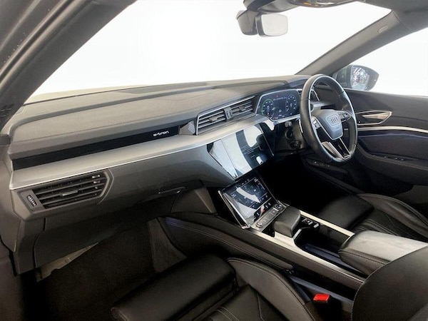 Used Audi e-tron 2022 for sale - 76266136: Photo 12