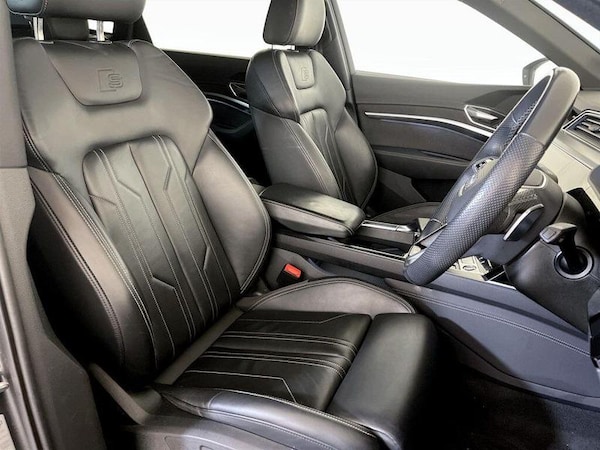 Used Audi e-tron 2022 for sale - 76266136: Photo 13