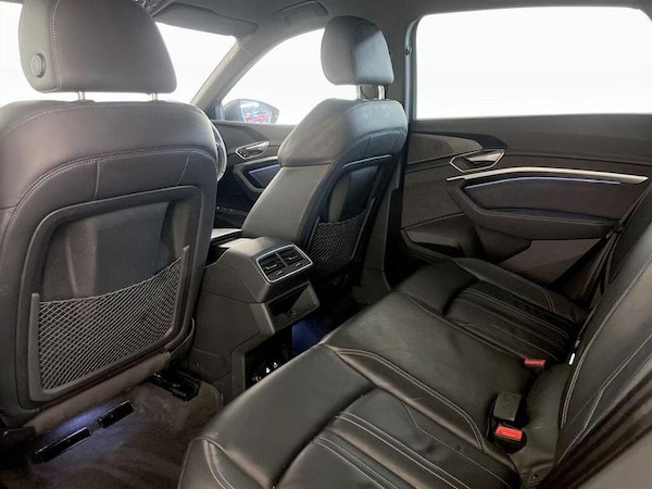 Used Audi e-tron 2022 for sale - 76266136: Photo 14