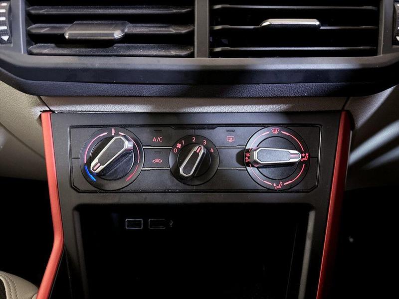 Used Volkswagen Polo 2020 for sale - 76117643: Photo 24