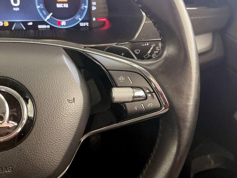 Used Skoda Octavia 2022 for sale - 76391371: Photo 19