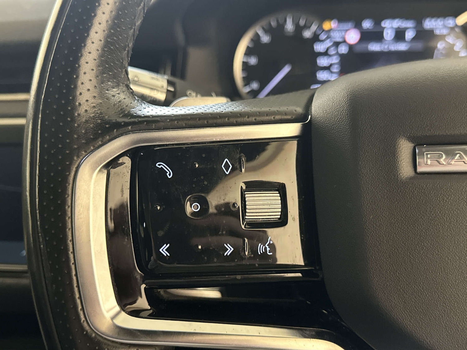 Used Land Rover Range Rover Evoque 2021 for sale - 77837322: Photo 18