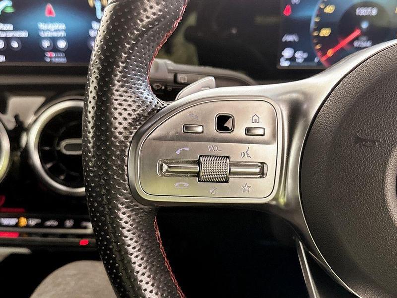 Used Mercedes-Benz A-Class 2018 for sale - 76637394: Photo 17