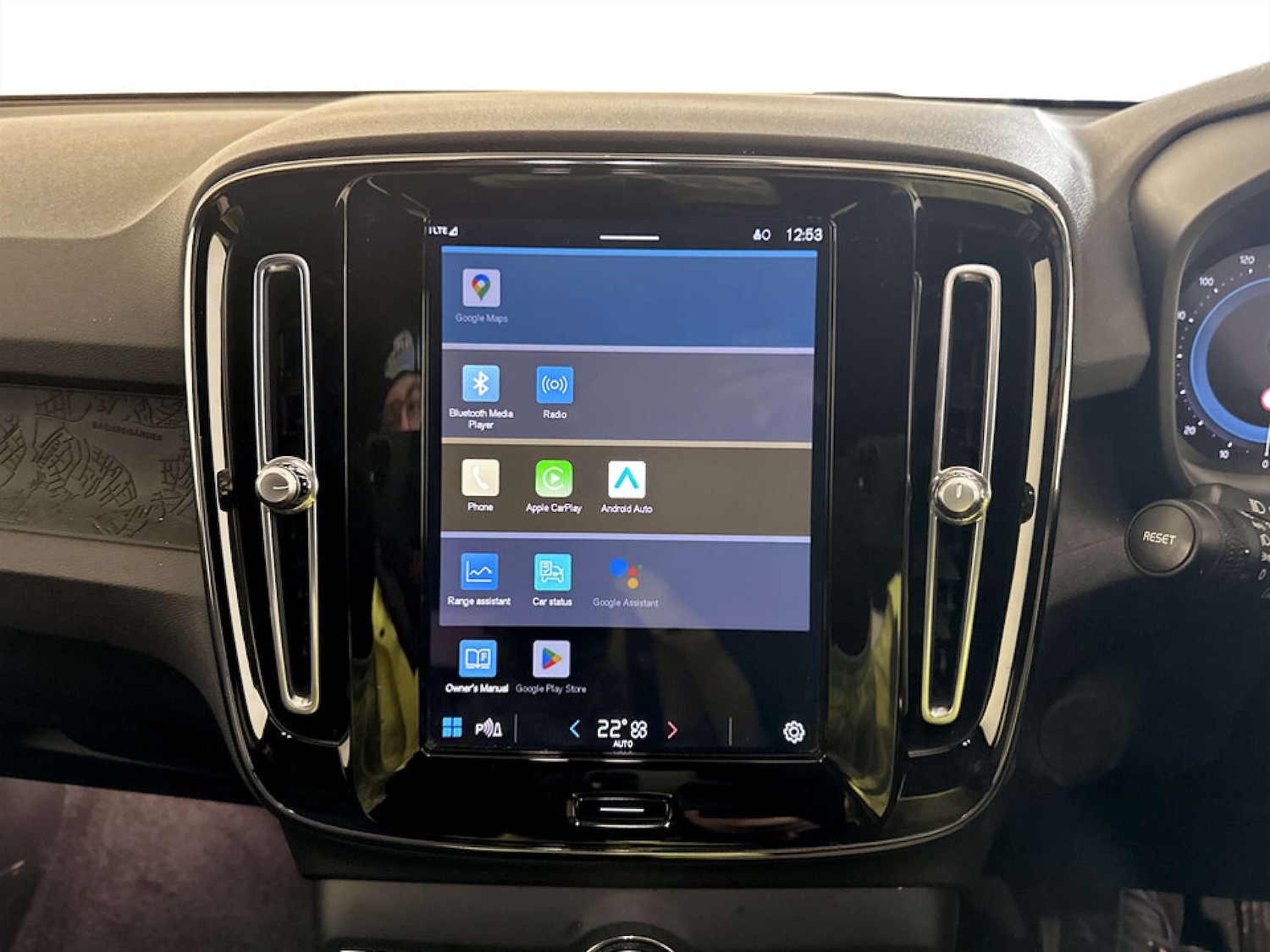 Used Volvo XC40 2022 for sale - 77211821: Photo 23