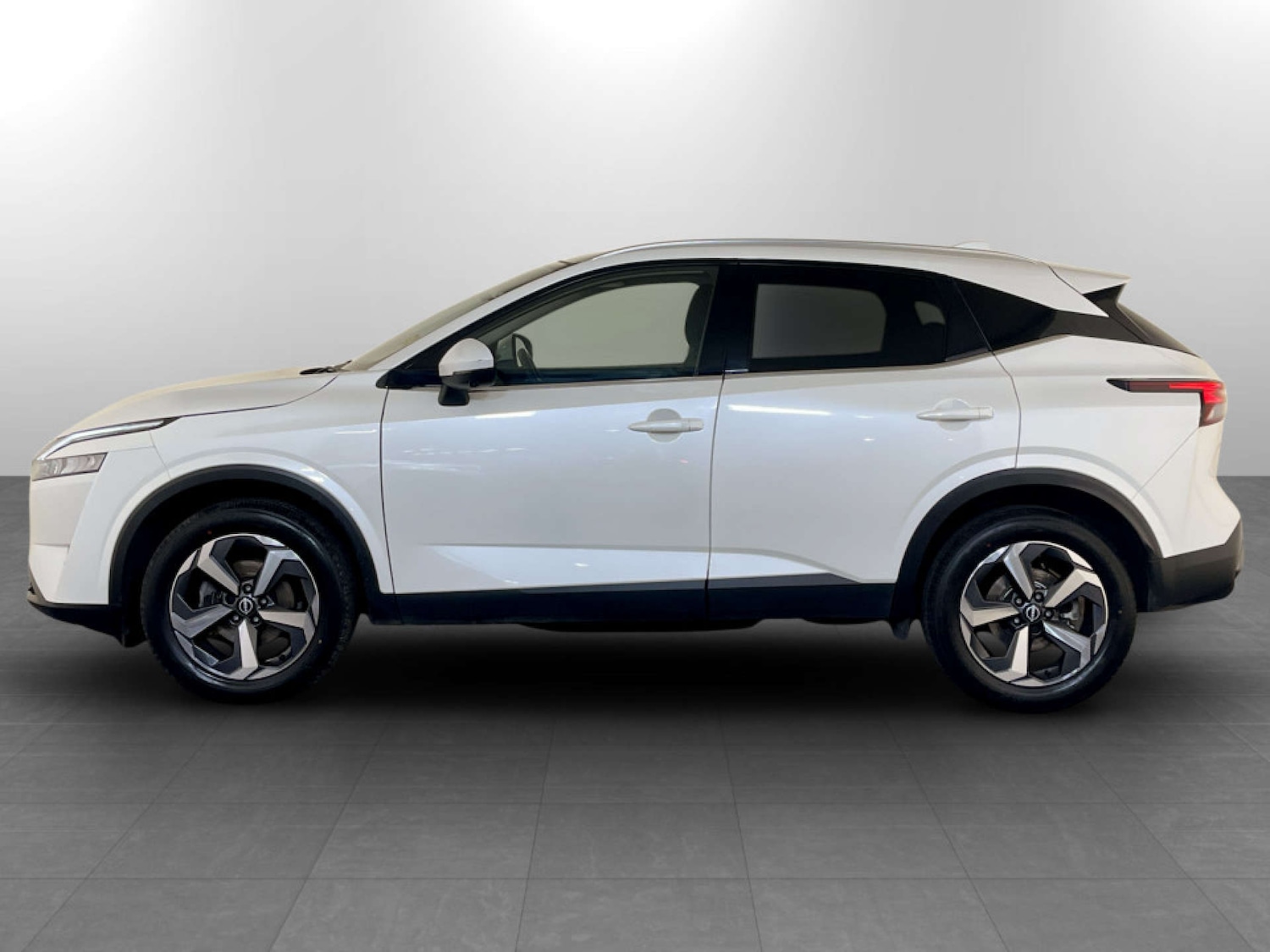 Used Nissan Qashqai 2022 for sale - 77185236: Photo 7