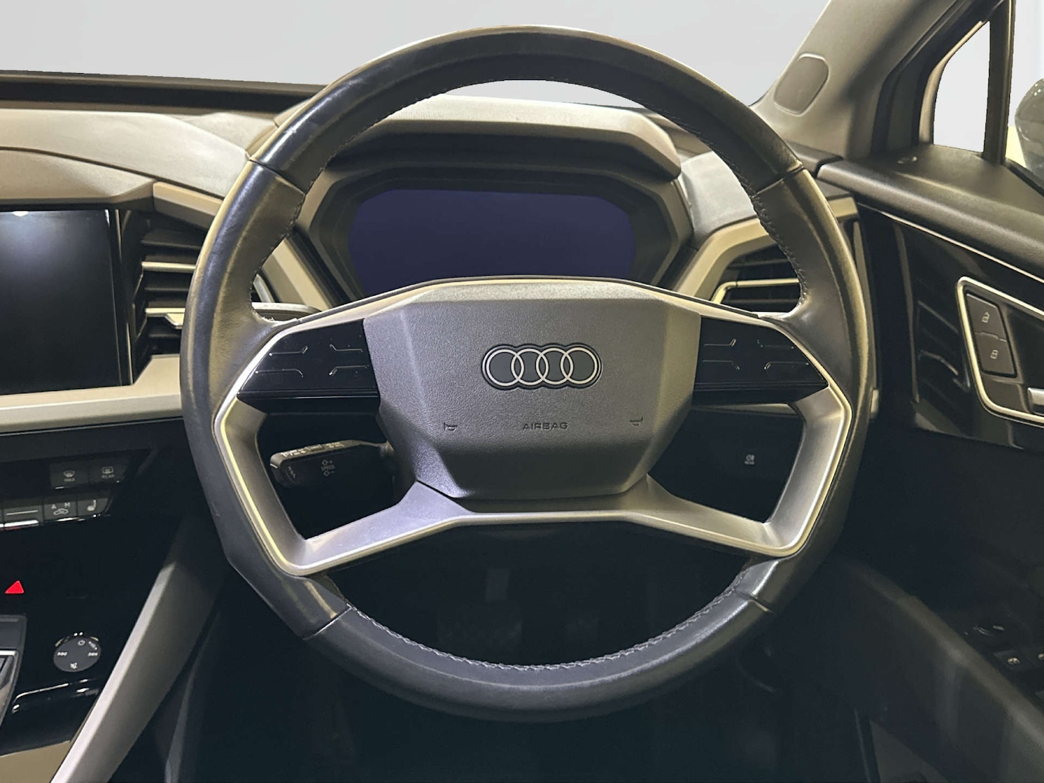 Used Audi Q4 e-tron 2022 for sale - 77964884: Photo 15