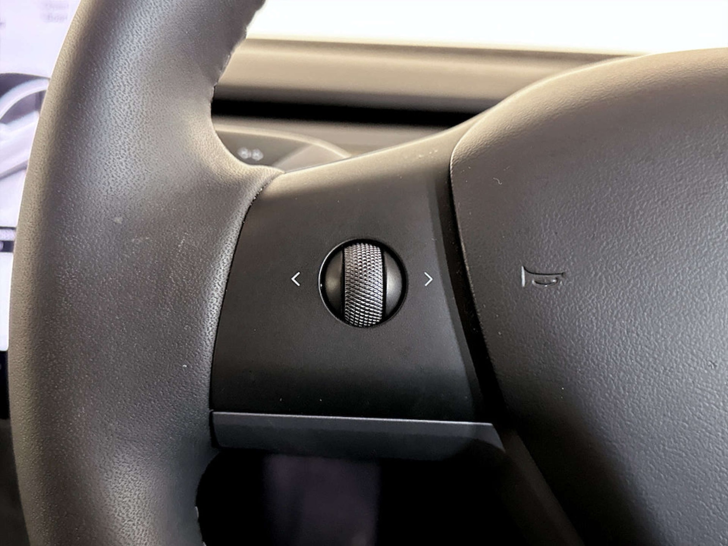 Used Tesla Model Y 2023 for sale - 77547665: Photo 17