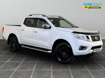 Nissan - Navara