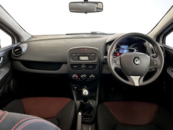 Used Renault Clio 2016 for sale - 77765848: Photo