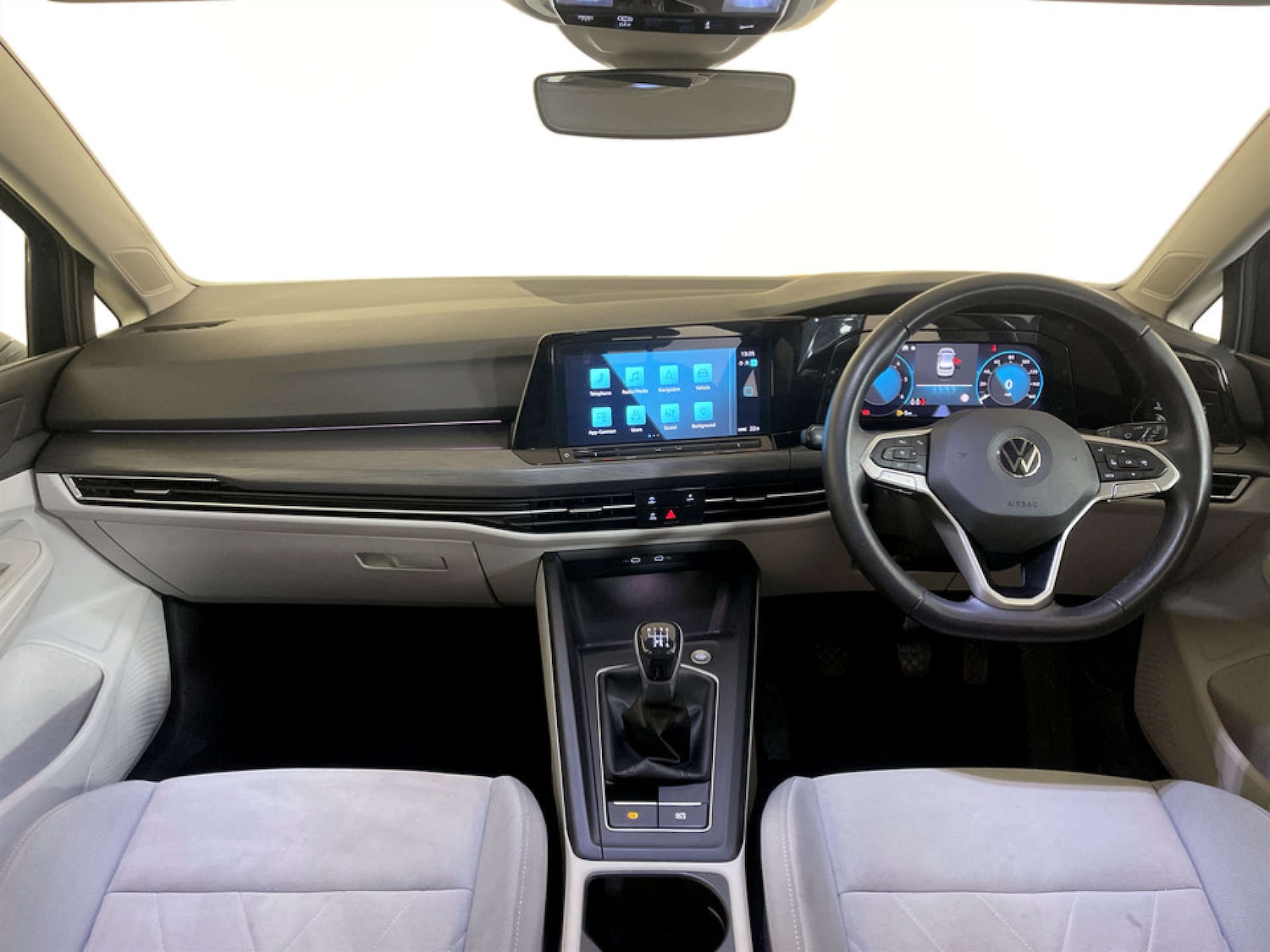 Used Volkswagen Golf 2020 for sale - 77185011: Photo 3