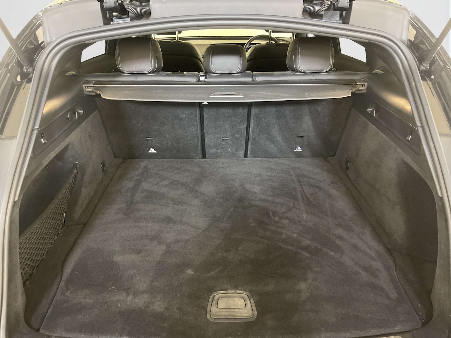 Used Mercedes-Benz EQC 2021 for sale - 77850677: Photo 16