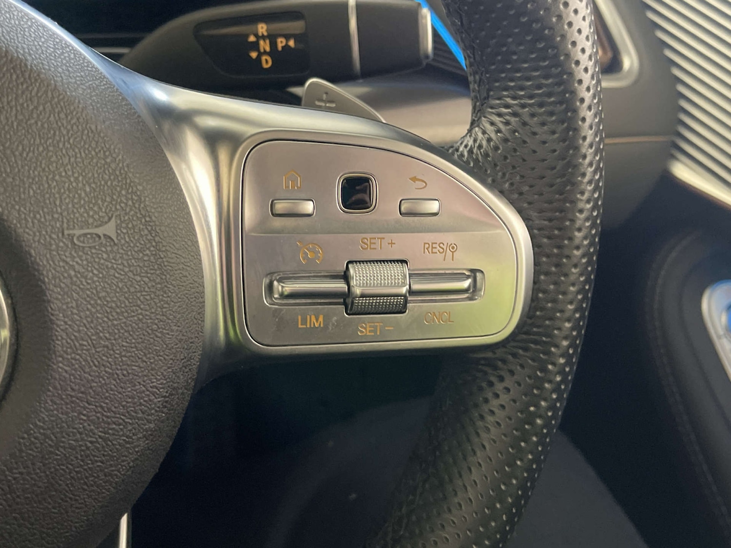 Used Mercedes-Benz EQC 2021 for sale - 77850677: Photo 21