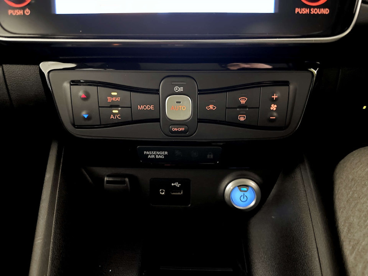 Used Nissan Leaf 2019 for sale - 77342173: Photo 24