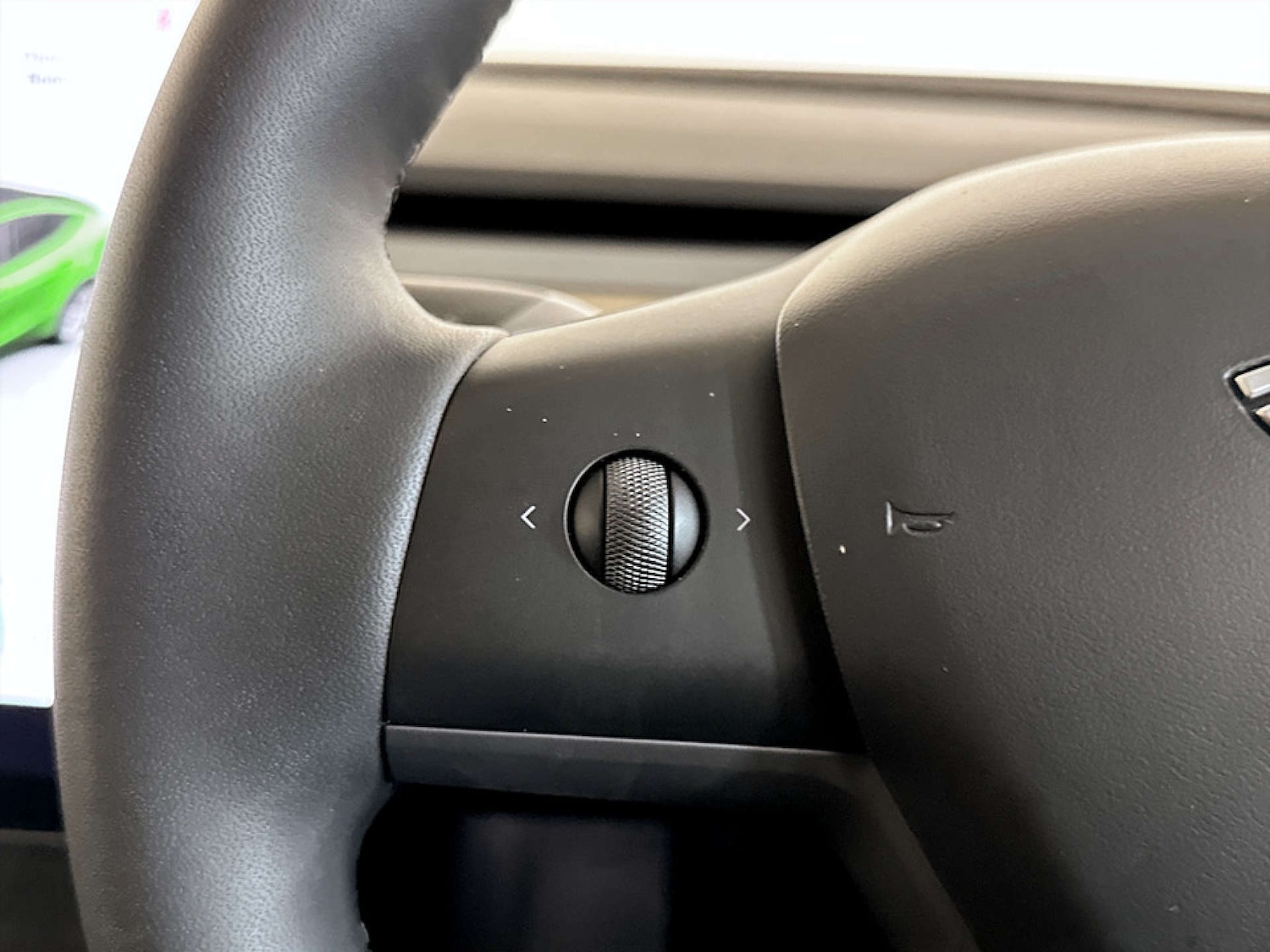 Used Tesla Model Y 2023 for sale - 77547704: Photo 17