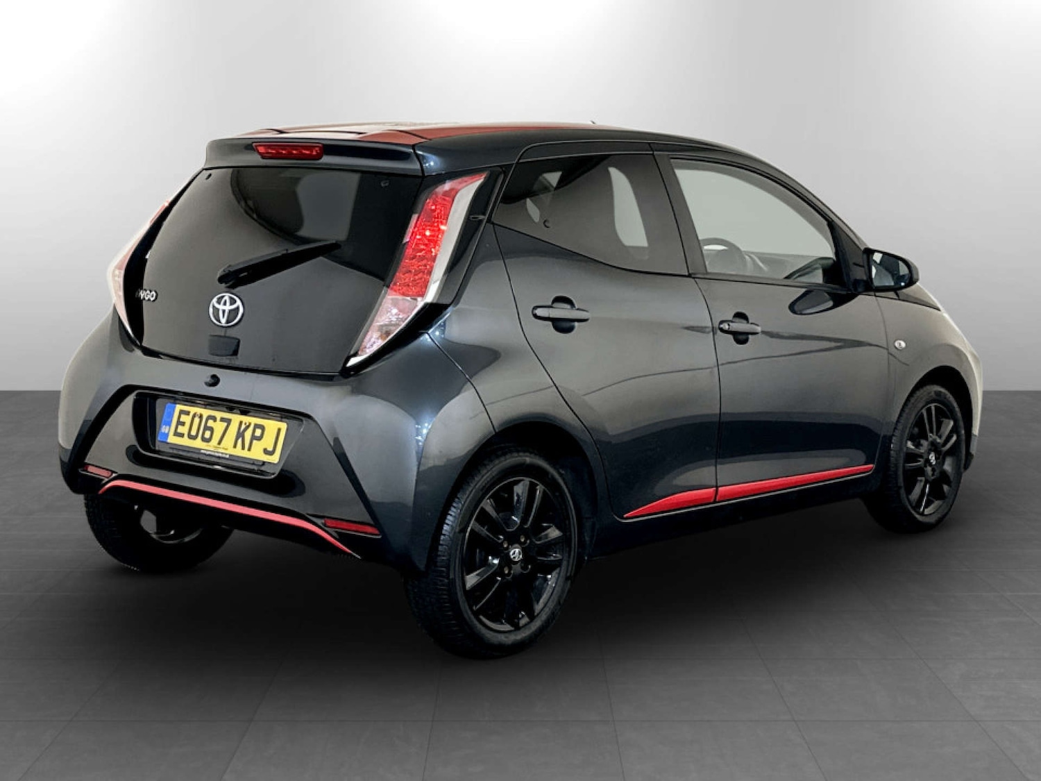 Used Toyota AYGO 2017 for sale - 77211777: Photo 10