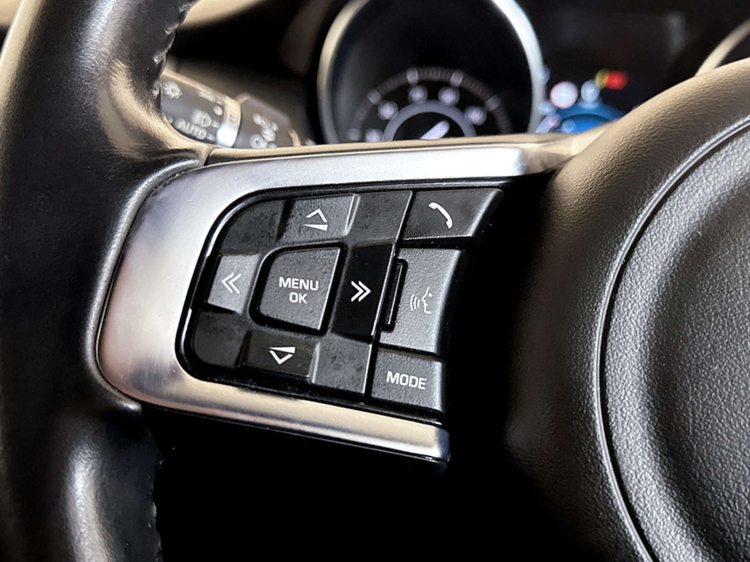 Used Jaguar E-Pace 2019 for sale - 77590573: Photo 17