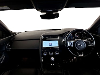 Used Jaguar E-Pace 2019 for sale - 77590573: Photo