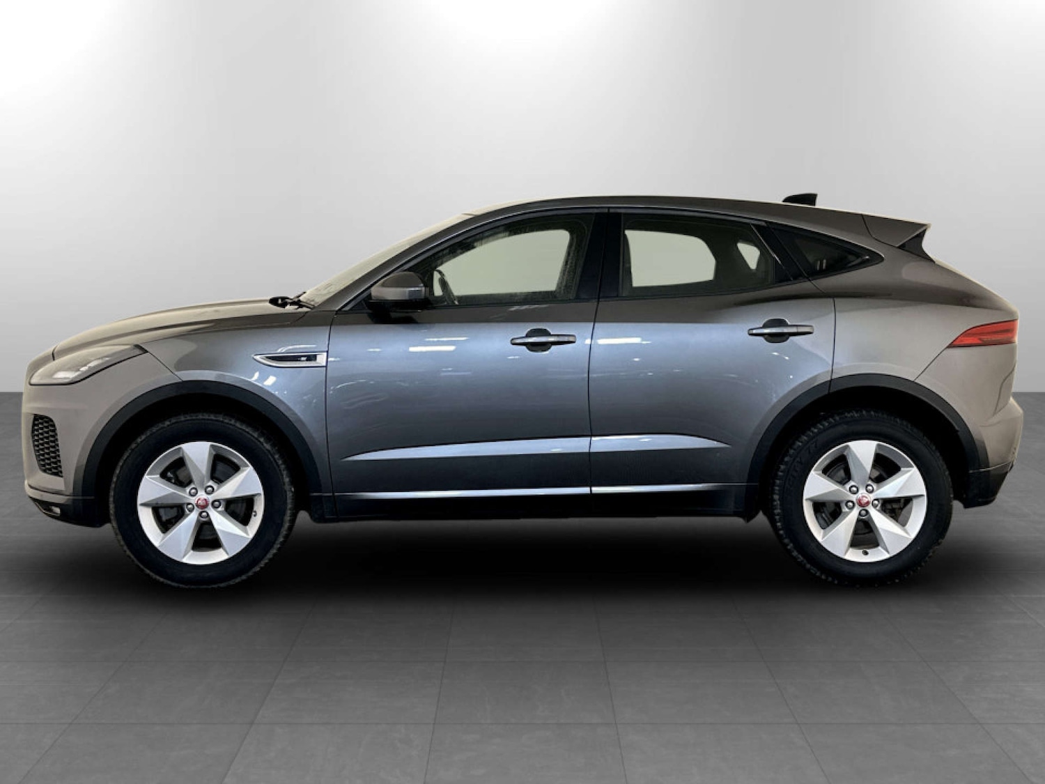 Used Jaguar E-Pace 2019 for sale - 77590573: Photo 7