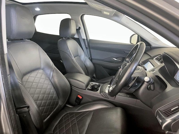 Used Jaguar E-Pace 2019 for sale - 76302687: Photo 15