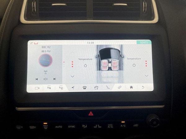 Used Jaguar E-Pace 2019 for sale - 76302687: Photo 23