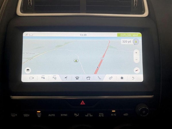 Used Jaguar E-Pace 2019 for sale - 76302687: Photo 26