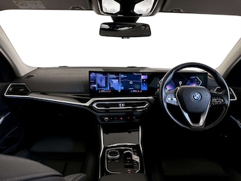 Used BMW 3 Series 2022 for sale - 77422836: Photo