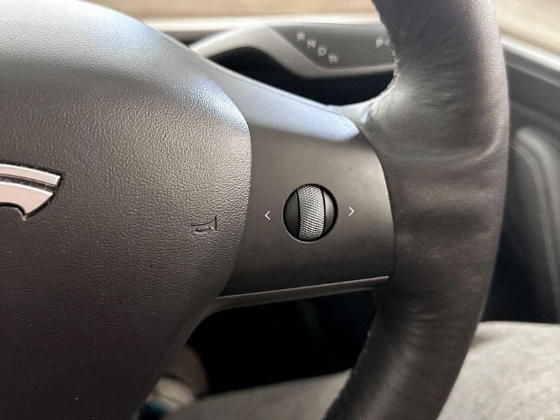 Used Tesla Model 3 2021 for sale - 76382325: Photo 18