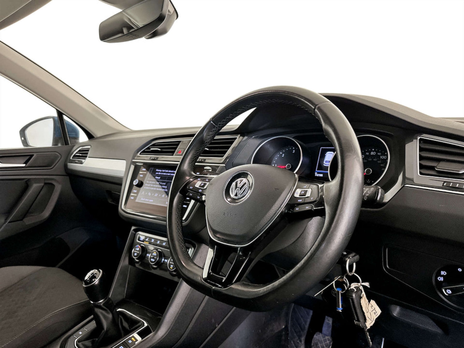 Used Volkswagen Tiguan 2019 for sale - 77187813: Photo 14