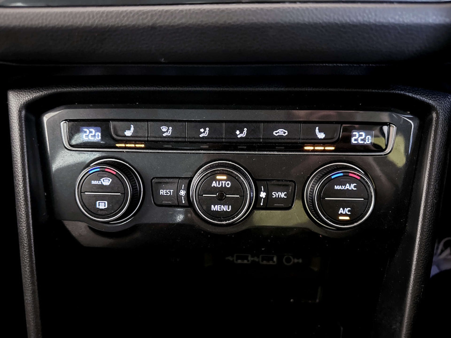 Used Volkswagen Tiguan 2019 for sale - 77187813: Photo 24