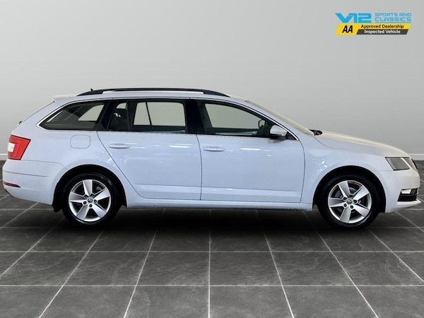 Used Skoda Octavia 2020 for sale - 76146689: Photo 11