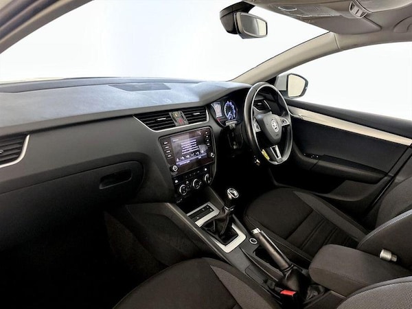 Used Skoda Octavia 2020 for sale - 76146689: Photo 12