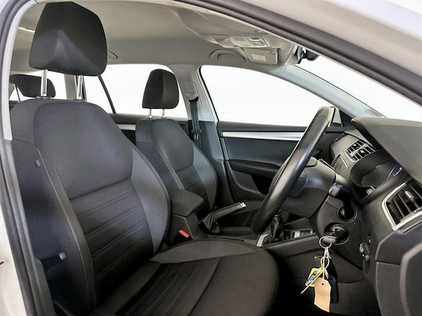 Used Skoda Octavia 2020 for sale - 76146689: Photo 13