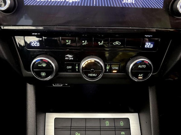 Used Skoda Octavia 2020 for sale - 76146689: Photo 25