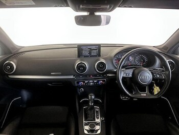 Used Audi A3 2018 for sale - 76494501: Photo