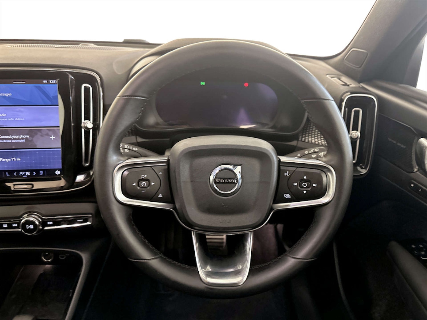 Used Volvo XC40 2022 for sale - 77185143: Photo 16