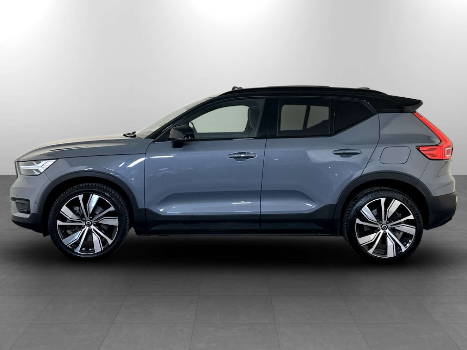 Used Volvo XC40 2022 for sale - 77185143: Photo 7