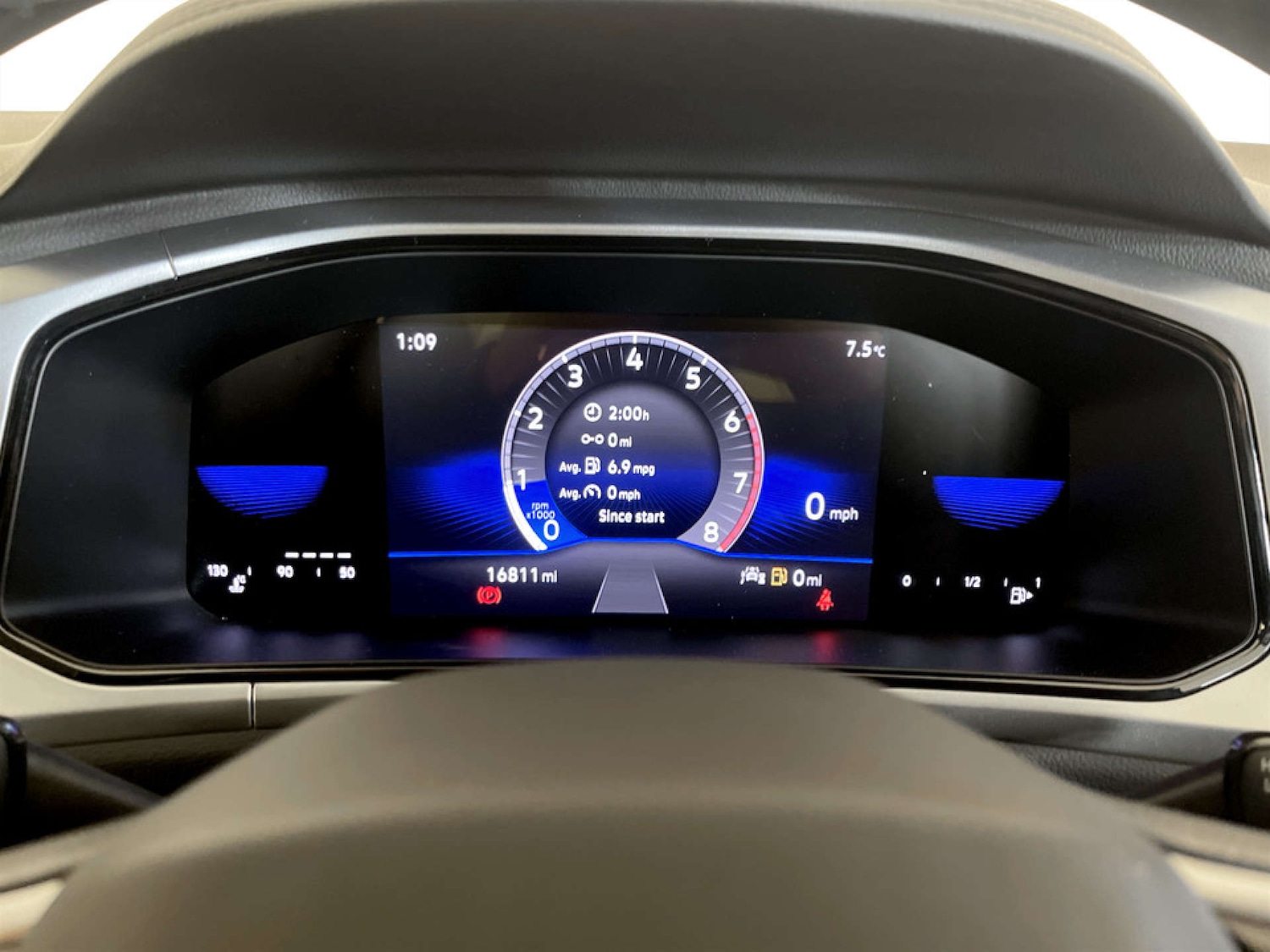 Used Volkswagen T-Roc 2023 for sale - 77184915: Photo 18