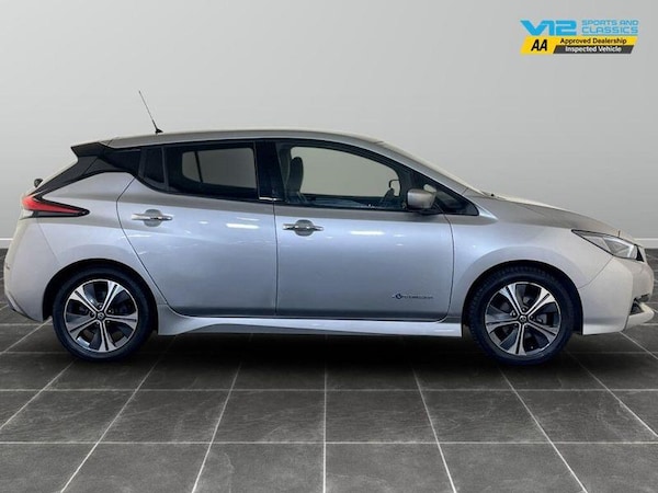 Used Nissan Leaf 2020 for sale - 76202196: Photo 11
