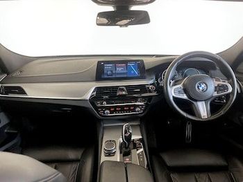 Used BMW 6 Series Gran Turismo 2017 for sale - 76508218: Photo