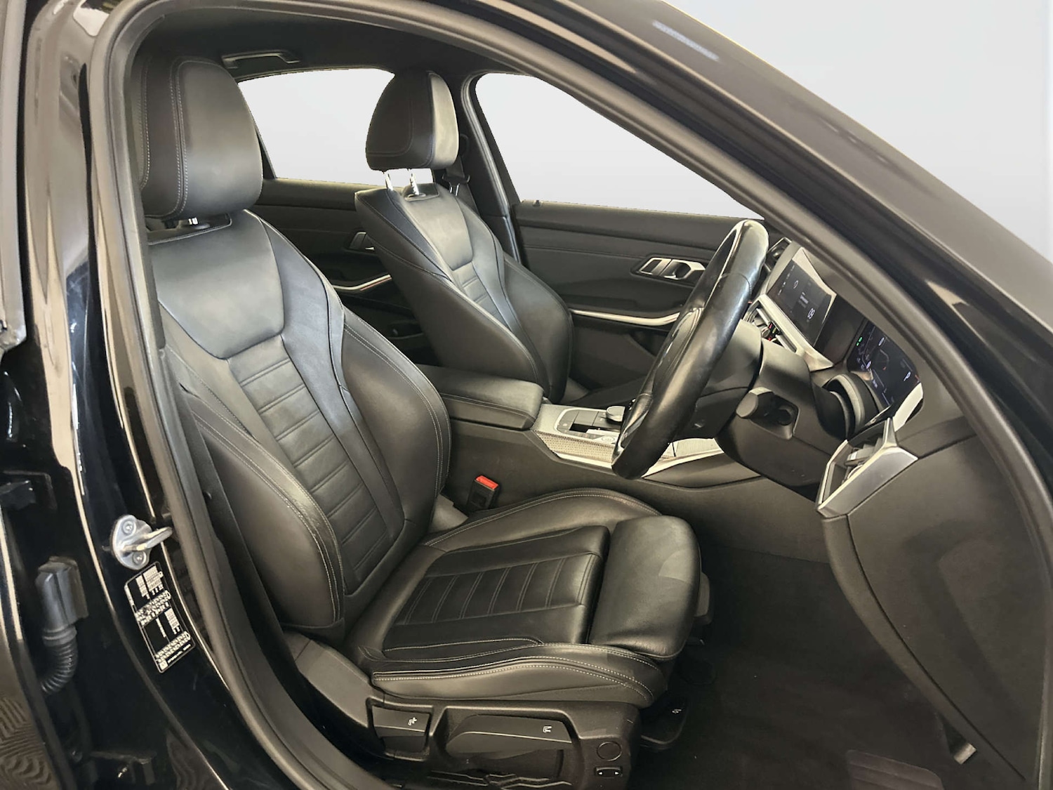 Used BMW 3 Series 2022 for sale - 78201102: Photo 13