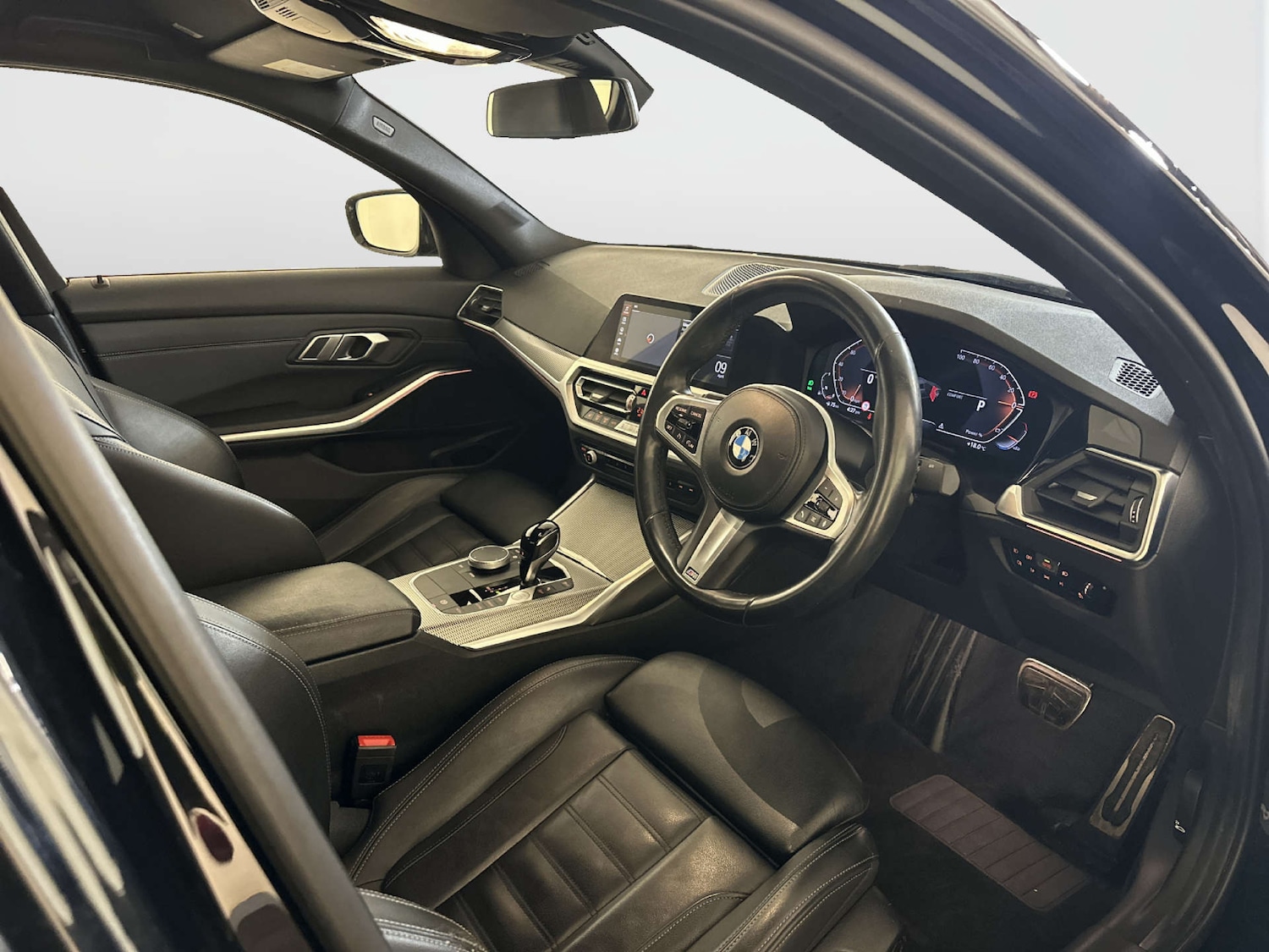 Used BMW 3 Series 2022 for sale - 78201102: Photo 15