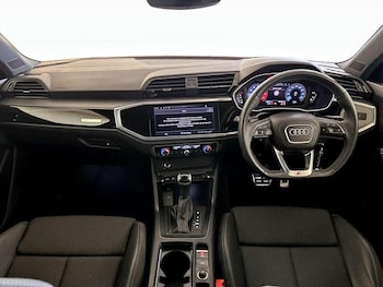 Used Audi Q3 2021 for sale - 75835637: Photo
