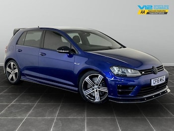 Volkswagen - Golf