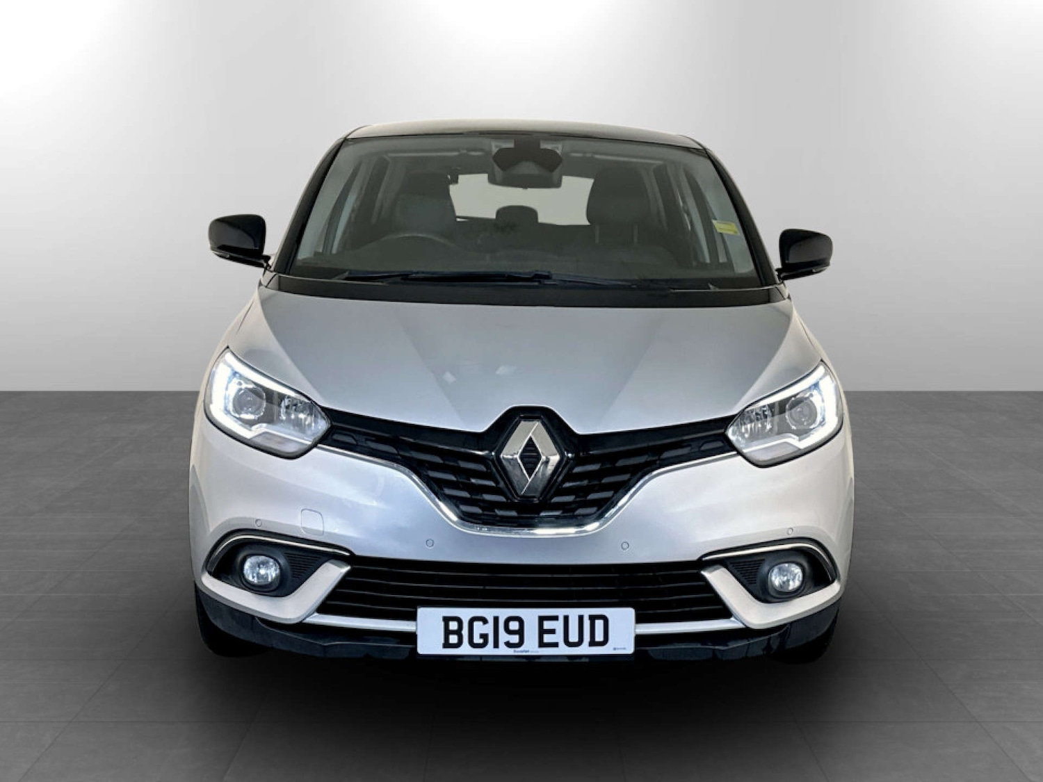 Used Renault Scenic 2019 for sale - 77233563: Photo 5