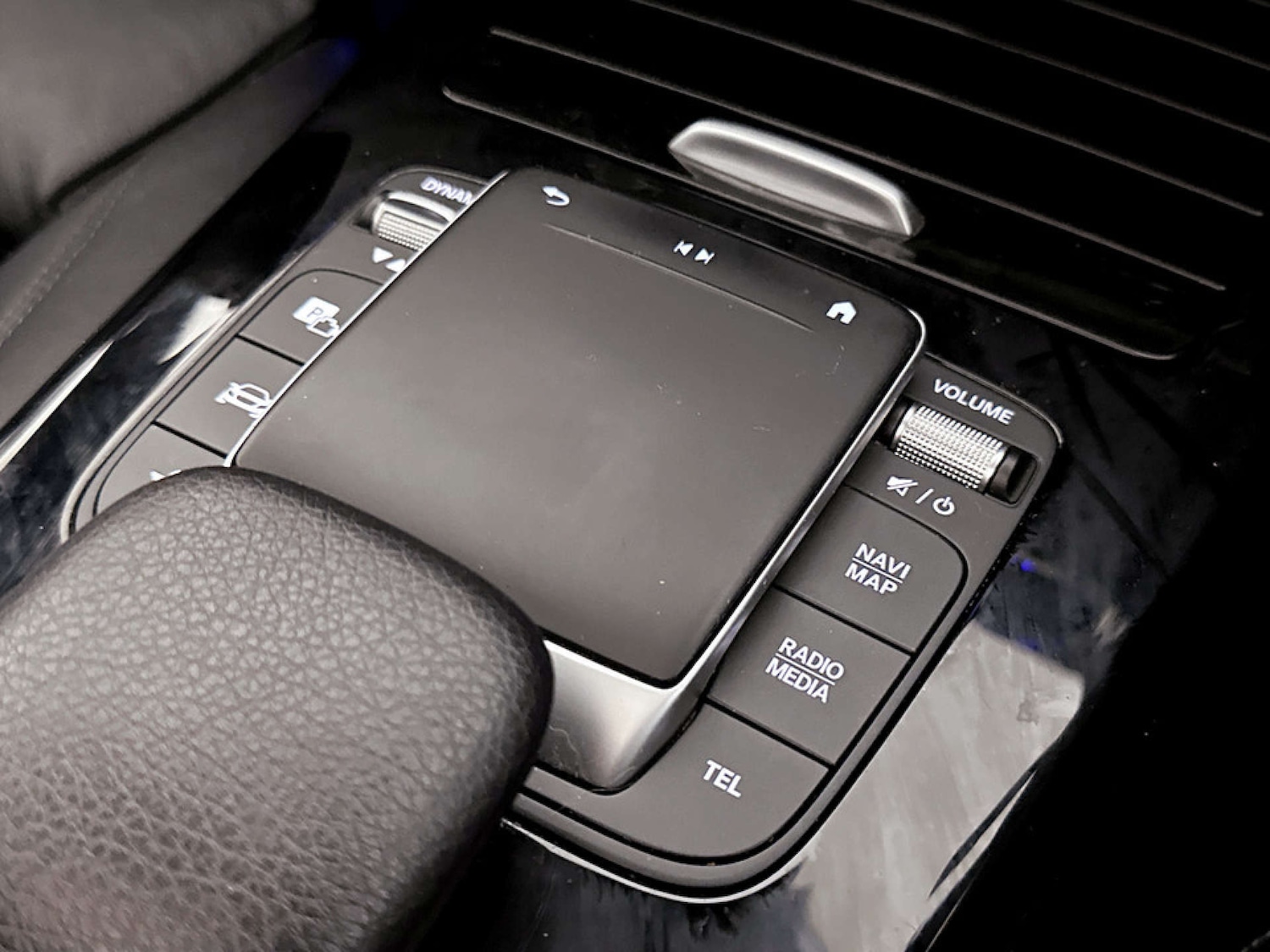 Used Mercedes-Benz CLA 2021 for sale - 77678686: Photo 28